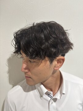 グラフ 立川(Graph.) センターパートソフトツイスパツーブロックパーマメンズ