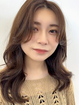 イーストハムアネーロ(EAST HAM anello) レイヤーカット/ゆる巻き/カール/アッシュブラウン