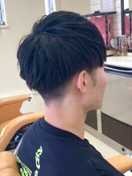 ≪貸切理容店≫再現性の高さと丁寧なカウンセリングが人気の秘訣。男性がリラックスできる空間です◎