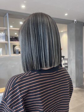 ロテ(LOTE.) 黒髪/クラゲヘアー/オリーブグレー/小顔/ココアベージュ/一宮