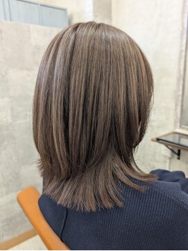 イル(iru) シークレットハイライト/白髪ぼかし/Miku