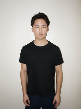 メリケンバーバーショップ トーキョー(MERICAN BARBERSHOP TYO) メンズカットバーバースタイルスパイキーショートフェードボウズ