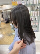 オブヘアージユウガオカ(Of HAIR Jiyugaoka) ストパー×オリーブグレージュ