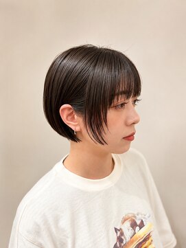 リノアバイフェリア(LINO’A by felia) 収まり◎コンパクトミニボブ×顔周りレイヤー