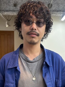 ガレージ バイ スミス 上野(Garage by smith.) 【SHUN】大人の無造作パーマ