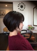 ショートボブ