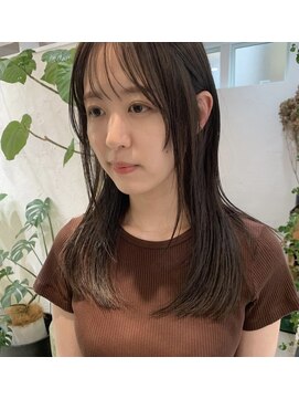 トレス(tresses) シンプルセミロング×ショコラグレー