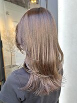 ミズチャーム(Ms.CHARM)&nbsp;ロングウルフ/顔周りレイヤー/カーキーベージュ