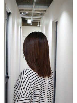 ビー(Be) ミディアムストレート