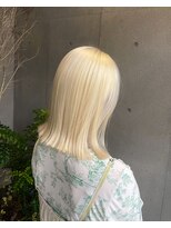 ヴァーディ オモテサンドウ(Vardy omotesando)&nbsp;blonde/金髪 ブロンド 抜きっぱなし