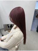 ピンクベージュ