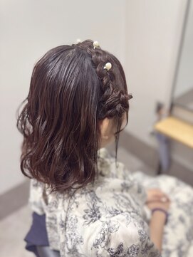 モナルダ(Monarda) 10代20代30代/ヘアセット/結婚式/パーティ【岡山】
