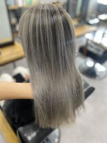 ウェイビー 桜木町店(WAVY)&nbsp;【ブリーチあり】白髪ぼかしバレイヤージュ