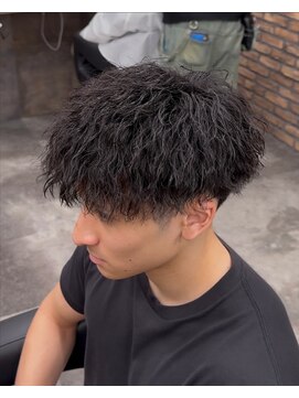 ブラック 横浜(BLUCK) 縦落ちツイストスパイラル