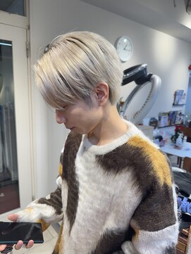 キャンバス バイ ネオリーブ 横浜西口(Canvas by neo.) 横浜★ハイトーンケアブリーチホワイト