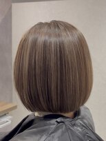 ラビマーニ 箕面店(Labimani)&nbsp;白髪ぼかしハイライトボブ