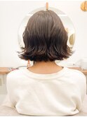 ウェービーなボブスタイル