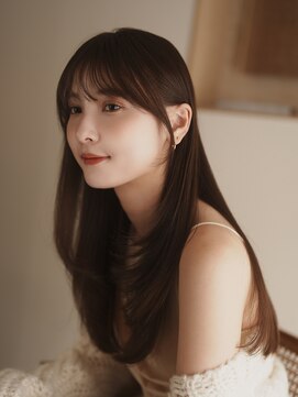 ハイマー(HEIMER) 顔周りカットで肌映えを叶えるロングスタイル