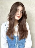 赤みを抑えた透明感ショコラグレージュ韓国風ロングレイヤー
