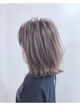 アナザヘアー なんば 高島屋前店(ANAZA hair) グレージュ外ハネ♪大人可愛い20代30代40代前下がりショートボブ