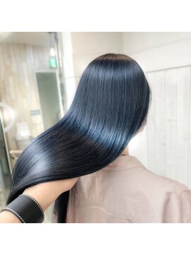 ナンバー リコ 名駅 ジャム 名古屋(N° rico JAM) 大人かわいいエギョモリ ミルクティーブラウン ひし形シルエット