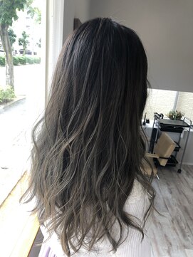 シキ(C key) バレイヤージュ