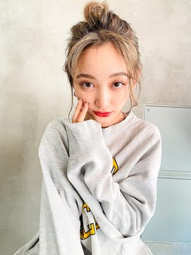 アルテ(ARTE) ARTE青山2022トレンド　小顔カット　グレージュ