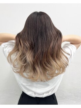 アライブ キチジョウジ(ALIVE Kichijoji) 【ALIVE吉祥寺】グラデーションカラーミルクティーベージュ