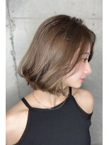 リークフー(Ree cu fuu)&nbsp;前下がりボブ　ミルクティーベージュ　グレージュ　藤沢