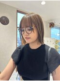 ［rena］パラっと動く切りっぱなしミディアム