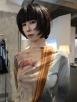 バイブ(Vibe)&nbsp;顔周りレイヤー×切りっぱなしボブ