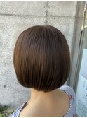 切りっぱなしボブ/モカブラウン