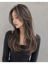 アースオーセンティック 立川店(EARTH Authentic) コントラストハイライトカラー×レイヤースタイル