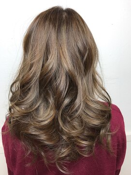 レジスタヘアーワークス (REGISTA hair works) 安定のグレージュ