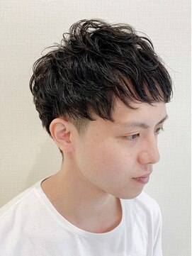 ハンズクラン(HANDS CLAN) 短めバング × ナチュラルパーマ