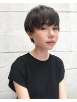 ネイヴィル オモテサンドウ(navile omotesando) 【yuka】メンズライクなミニマムショート20代30代40代
