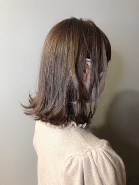 リム(re:mu) 外ハネミディアムボブ