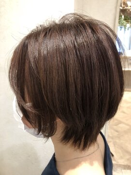 ラボヌールヘアーグレース 門前仲町店(La Bonheur hair grace) マルっとくびれショート