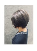 大人前下がりショート
