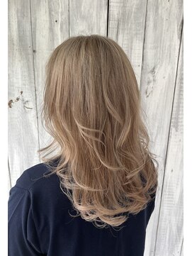 エスハートオブヘアー 植田店(ES Heart of HAIR) 透け感アイスベージュ