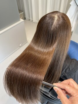カラン(Calin) 【縮毛矯正】髪質改善艶髪ストレートエステ 大人の艶髪◎