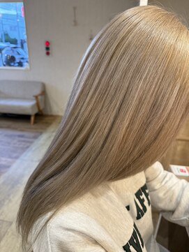 ビズヘアー プチ(bisou hair petit) ベージュカラー