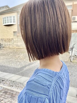 シカタ シーカ 鎌倉(CICATA/ShIKA.) シンプル切りっぱなしボブ《ShIKA*高力優子/鎌倉*藤沢》