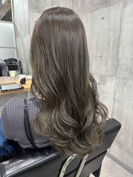 ネウィ 赤羽(newi) 『オリーブグレージュ』