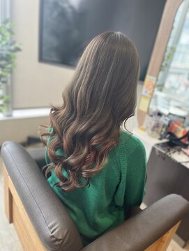 クオーレ(Cuore) カラーエクステ