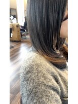 エスト(est.) ミディアムレイヤー×ミネコラトリートメント 20代30代40代50代