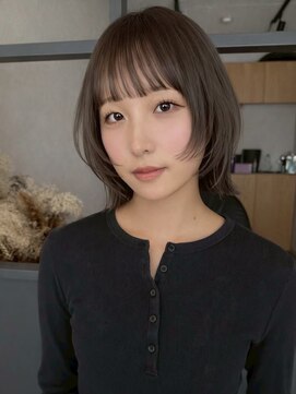 エトワ 中央店(etoi) 大分切りぱなし韓国レイヤーボブタイトメ軽めボブ外はねボブ