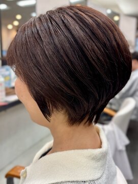 クレス 高島平店(CLESC’) 丸みショート♪