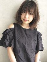 インビテーション(invitation) 春にオススメ♪ミルクティーアッシュカラー☆肩ライン外ハネボブ