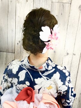 ヘアースペース ムーン(Hair Space MOON) ゆかたの着付けとヘアセットは岡山表町のヘアースペースムーンへ